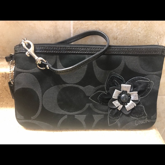Coach Handbags - Coach Wristlet with Flower